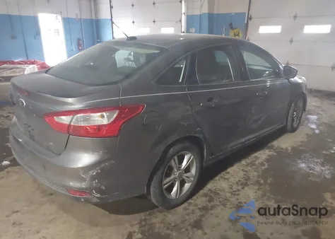 2013 Ford Focus Se z USA, uszkodzony, nr VIN 1FADP3F25DL174065